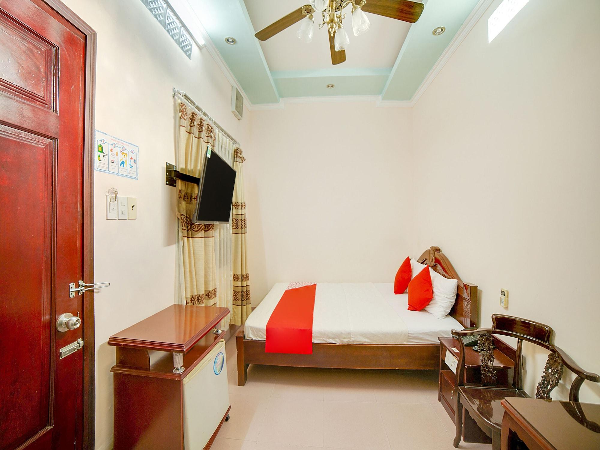 Oyo 563 Phu Thinh Hotel На Транг Екстериор снимка